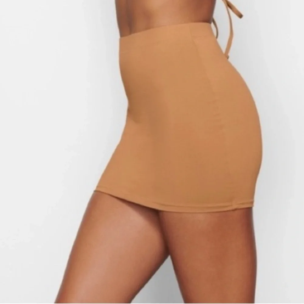 Skims Swim Tube Skirt Almond Size M Swim Cover Up Resort Beach Festival